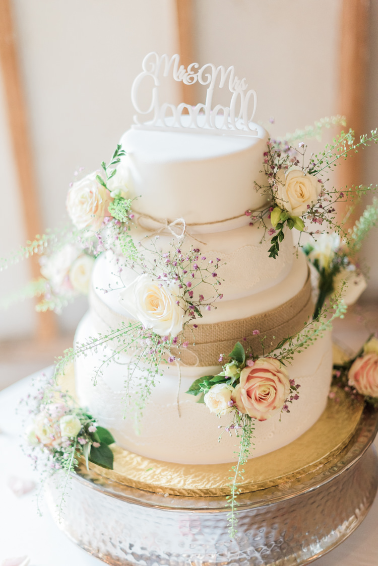Hessian Burlap Lace Cake Flowers Modern Rustic Ivory Barn Wedding http://vickylamburn.com/