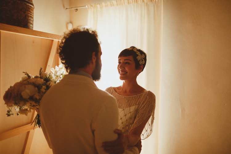 First Look Bride Groom Beautifully Intimate Open Air Wedding Umbria http://www.edpeers.com/