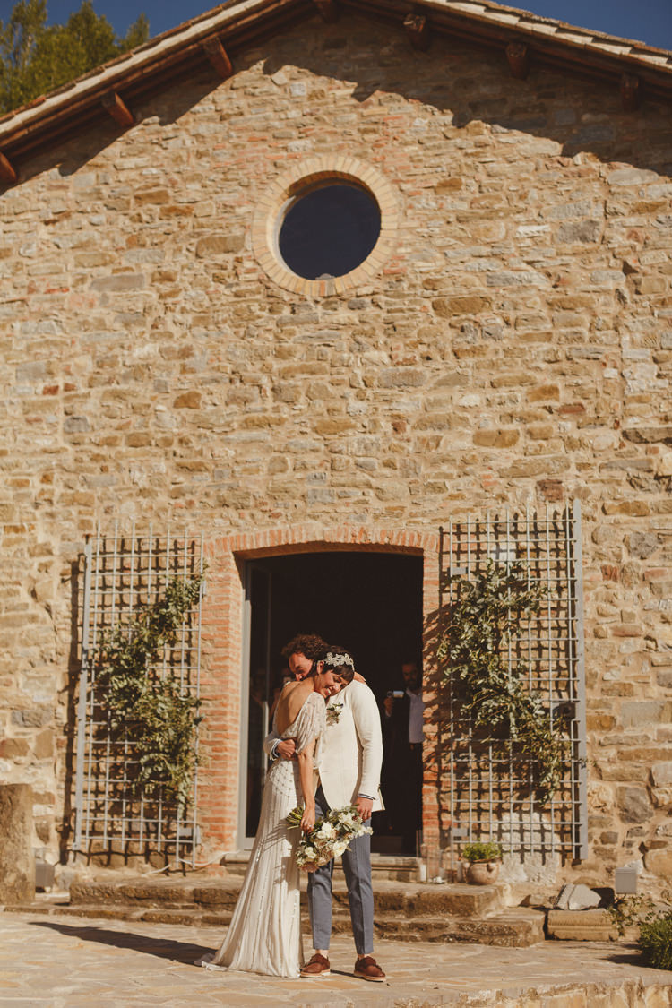 Beautifully Intimate Open Air Wedding Umbria http://www.edpeers.com/