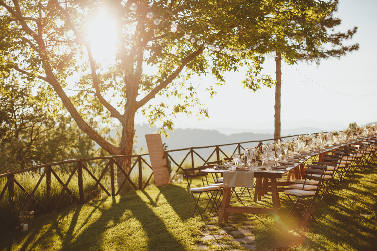 Beautifully Intimate Open Air Wedding Umbria http://www.edpeers.com/