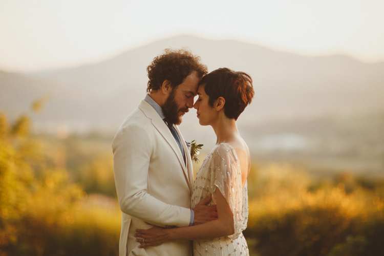 Beautifully Intimate Open Air Wedding Umbria http://www.edpeers.com/