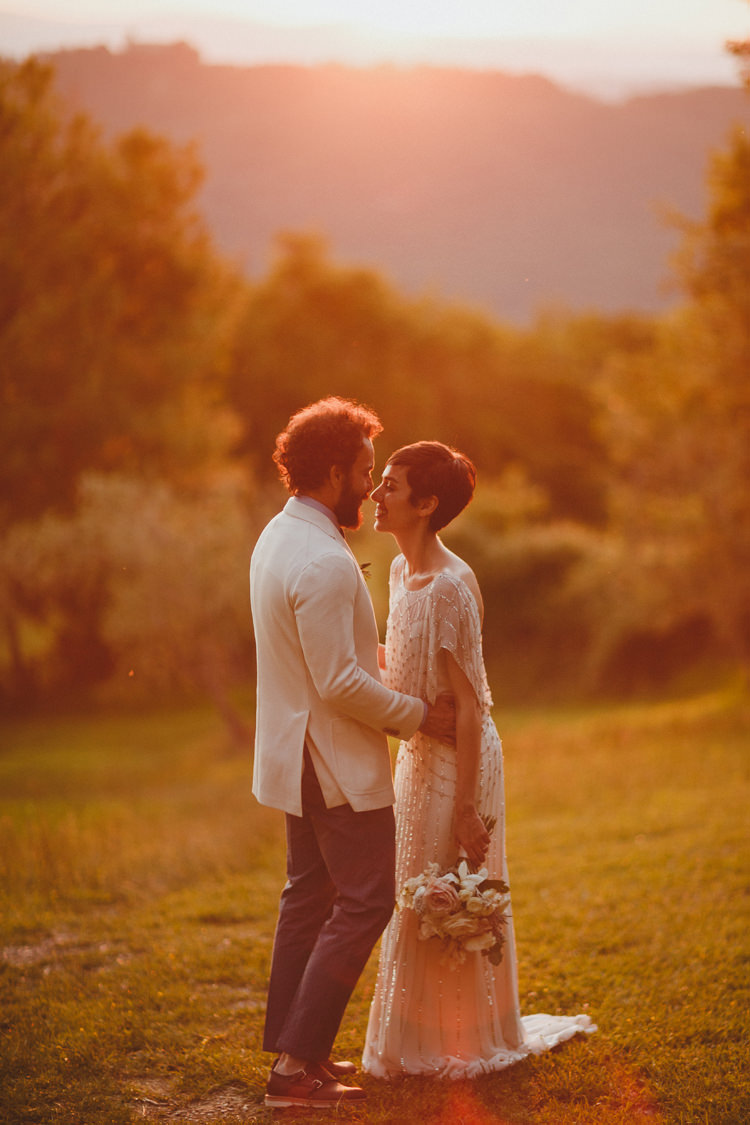Beautifully Intimate Open Air Wedding Umbria http://www.edpeers.com/