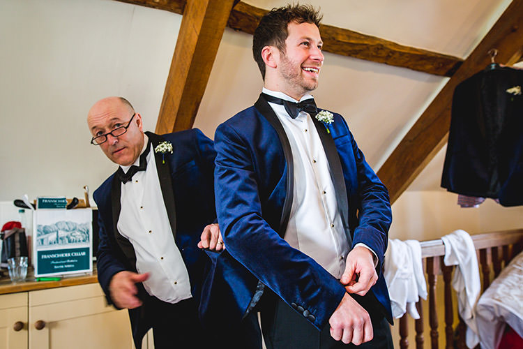 Stylish Winter Glamour Wedding http://lunaweddings.co.uk/
