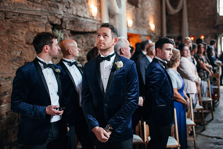 Stylish Winter Glamour Wedding http://lunaweddings.co.uk/
