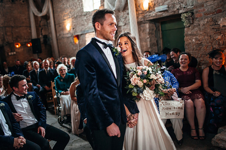Stylish Winter Glamour Wedding http://lunaweddings.co.uk/