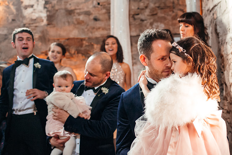Stylish Winter Glamour Wedding http://lunaweddings.co.uk/