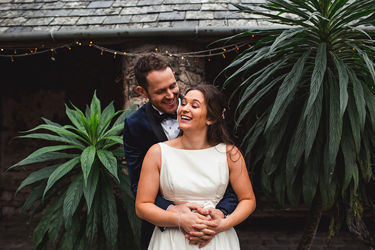 Stylish Winter Glamour Wedding http://lunaweddings.co.uk/