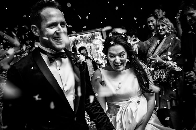 Confetti Throw Bride Groom Stylish Winter Glamour Wedding http://lunaweddings.co.uk/