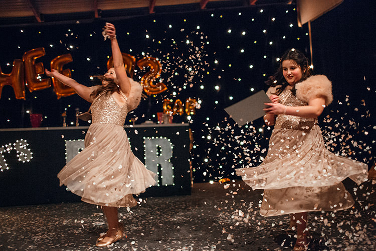 Stylish Winter Glamour Wedding http://lunaweddings.co.uk/