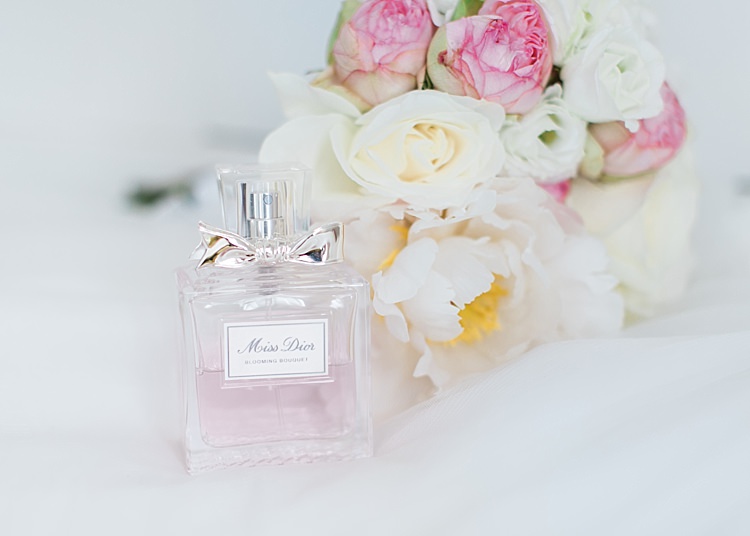Romantic Soft Pastels Barn Wedding http://www.sungblue.com/