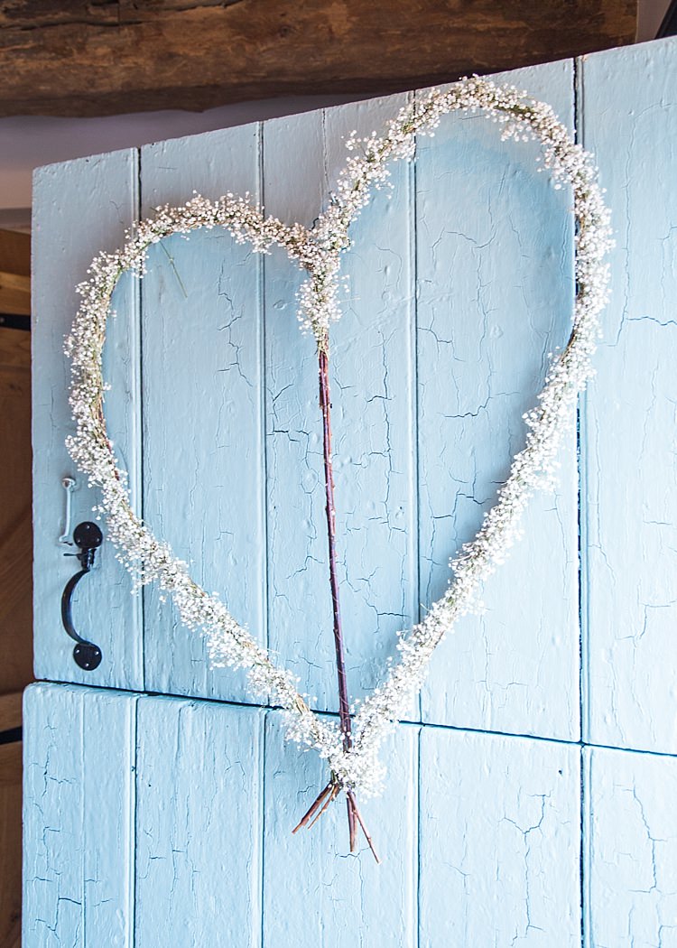 Gypsophila Rustic Flower Decoration Romantic Soft Pastels Barn Wedding http://www.sungblue.com/