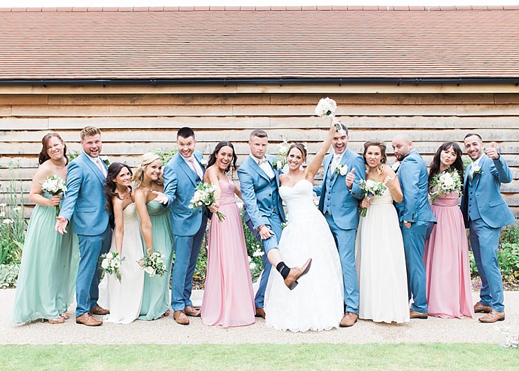 Romantic Soft Pastels Barn Wedding http://www.sungblue.com/