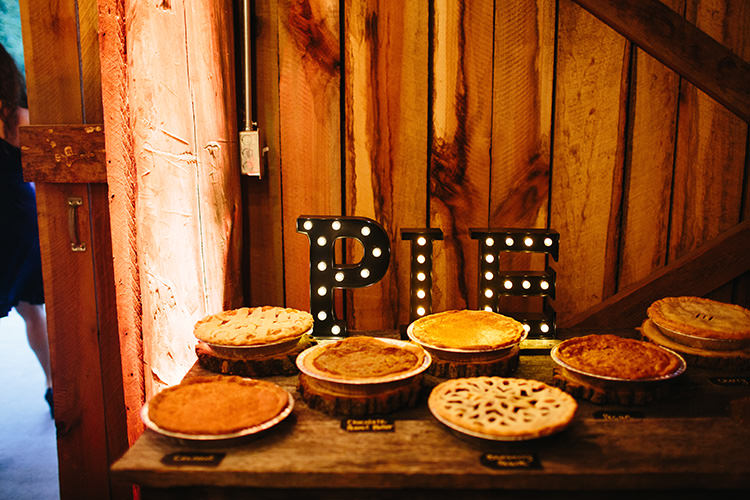 Reception Pie Station Light-Up Sign Various Pies Signs Creative Quirky Rustic Barn Wedding Tennessee http://www.alexbeephoto.com/