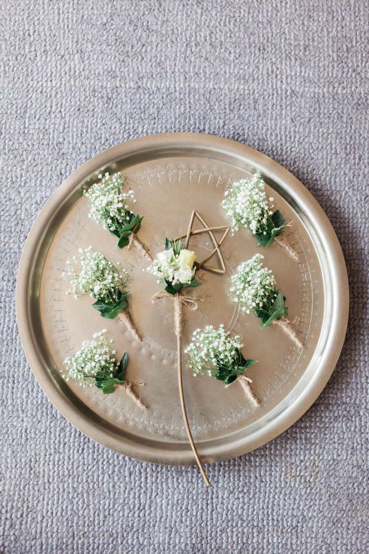 Buttonholes Twine Gypsophila Twine Beautifully Romantic Eclectic Tipi Wedding http://www.jobradbury.co.uk/