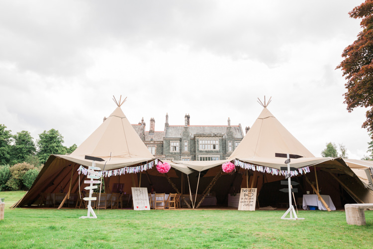 Tipi Pink Decor Tassels Signs Beautifully Romantic Eclectic Tipi Wedding http://www.jobradbury.co.uk/