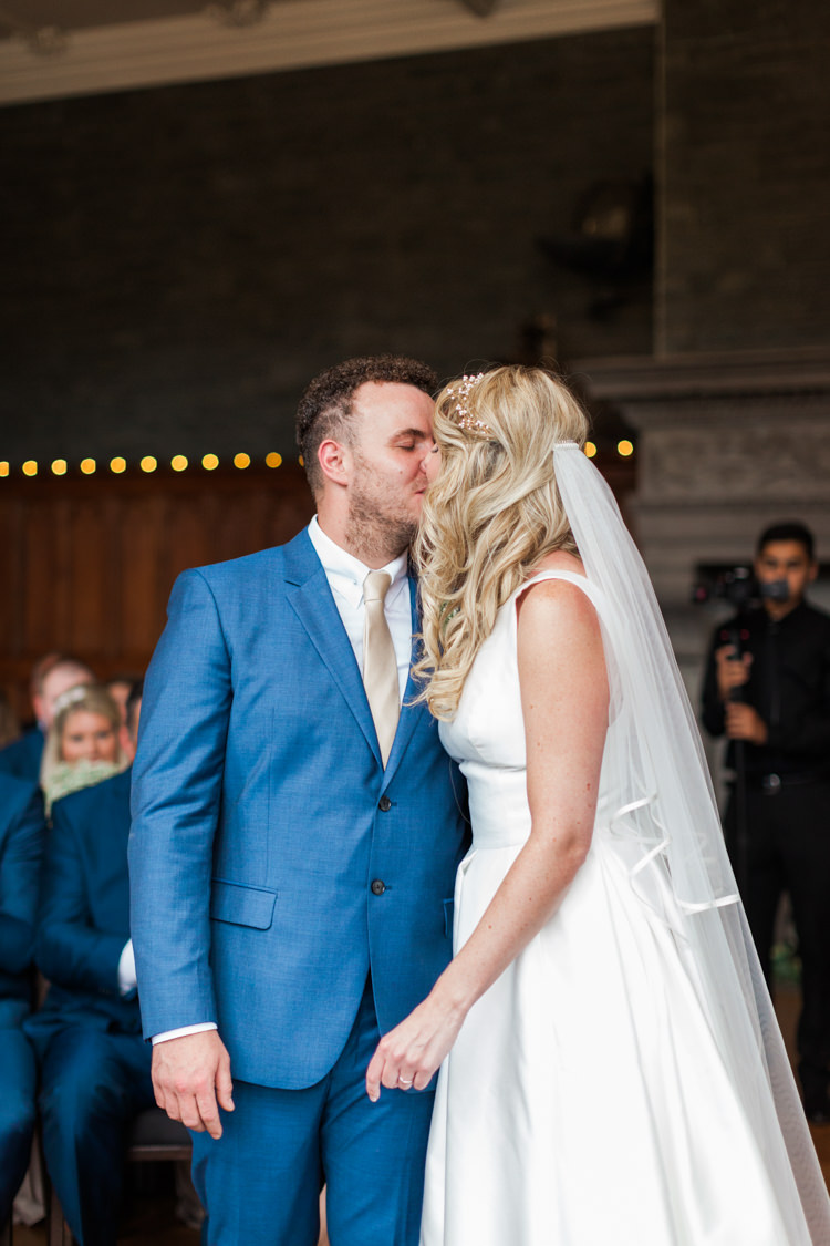 Beautifully Romantic Eclectic Tipi Wedding http://www.jobradbury.co.uk/