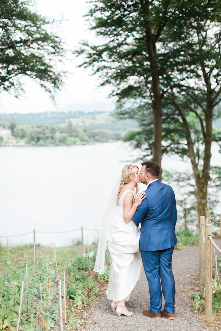 Beautifully Romantic Eclectic Tipi Wedding http://www.jobradbury.co.uk/