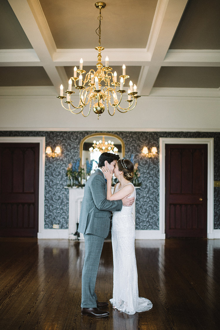 Scenic Outdoor Loch Lomond Wedding http://www.lisadevinephotography.co.uk/