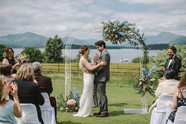 Scenic Outdoor Loch Lomond Wedding http://www.lisadevinephotography.co.uk/