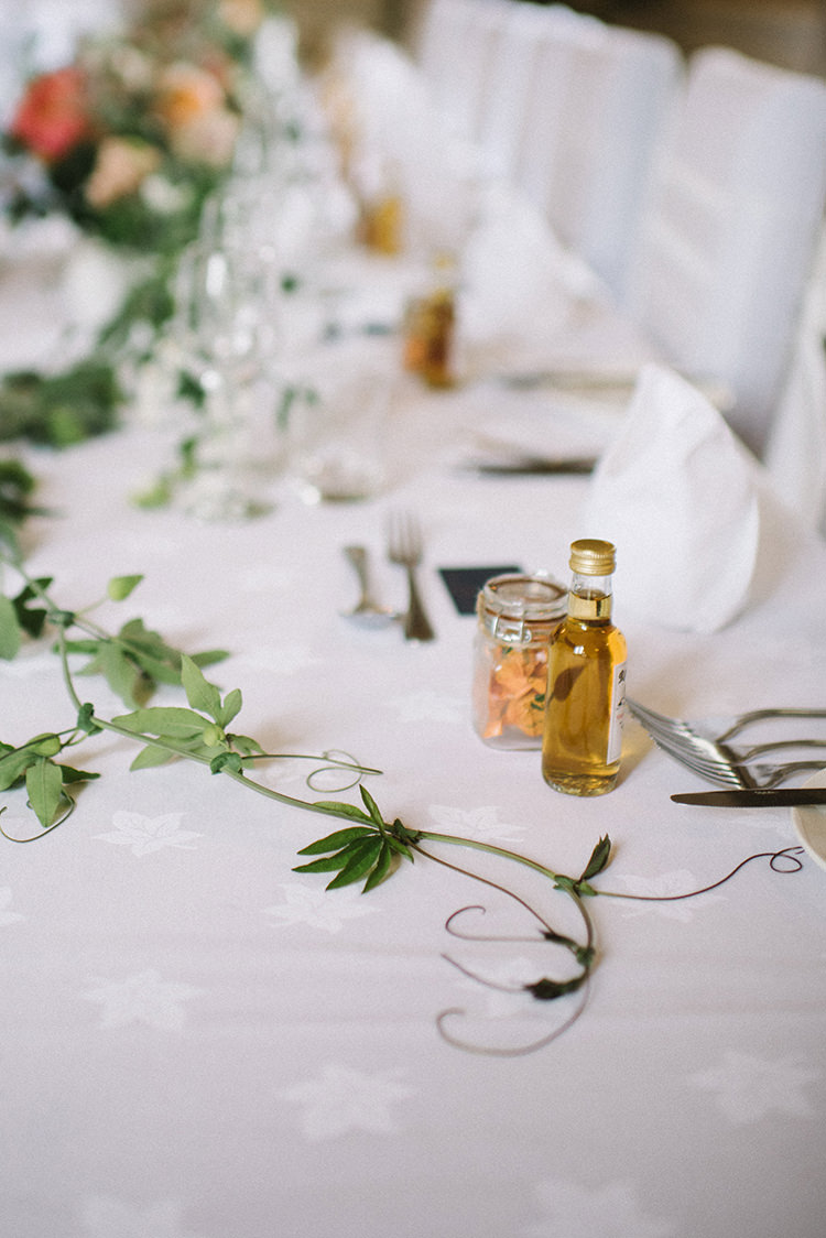 Scenic Outdoor Loch Lomond Wedding http://www.lisadevinephotography.co.uk/