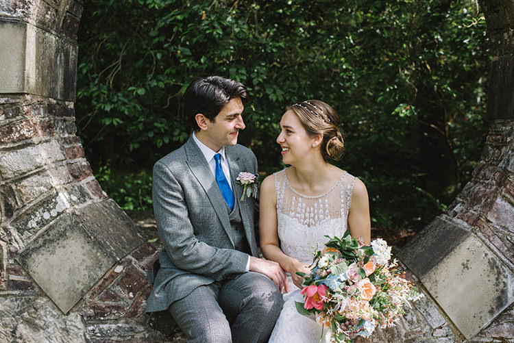 Scenic Outdoor Loch Lomond Wedding http://www.lisadevinephotography.co.uk/