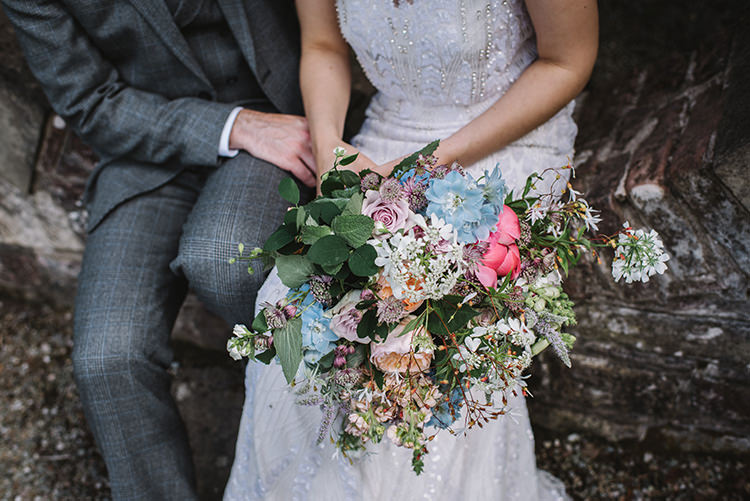 Scenic Outdoor Loch Lomond Wedding http://www.lisadevinephotography.co.uk/