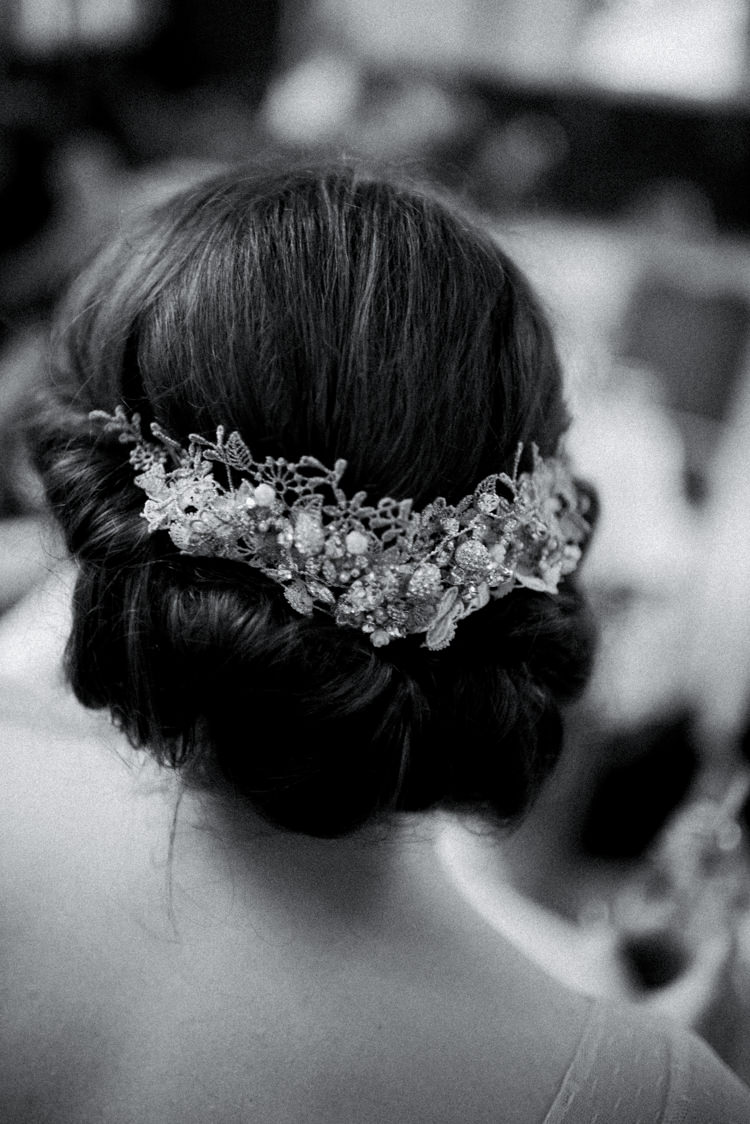 Hair Bride Bridal Twist Up Do Style Quirky Vintage Fun Loving Hall Wedding http://www.karolinasimankowicz.com/