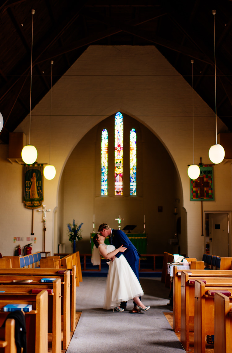 Quirky Vintage Fun Loving Hall Wedding http://www.karolinasimankowicz.com/