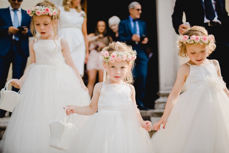 Flower Girls Garlands Petals Romantic Vibrant Pink Wedding Trieste http://www.emotionttl.com/en/home/