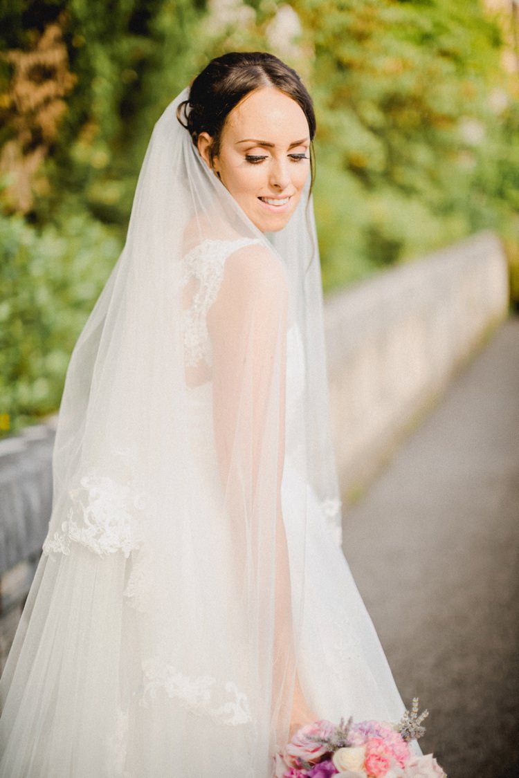 Bride Veil Lace Glance Look Romantic Vibrant Pink Wedding Trieste http://www.emotionttl.com/en/home/