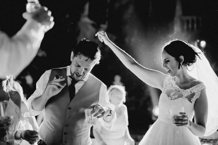 Party Dancing Drinks Romantic Vibrant Pink Wedding Trieste http://www.emotionttl.com/en/home/