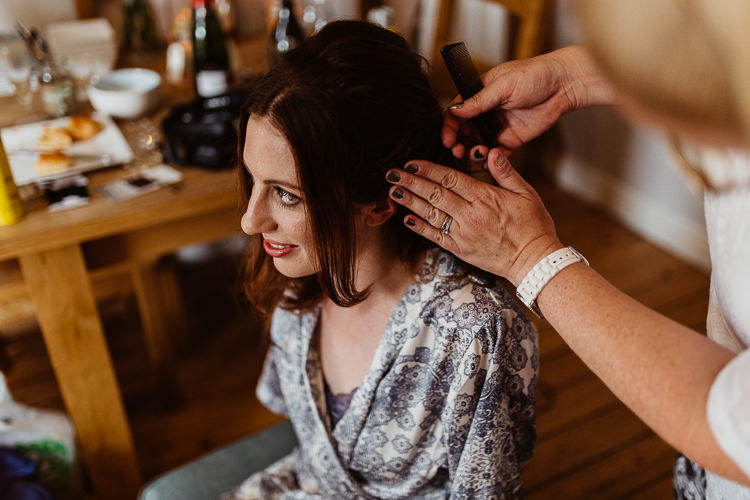 Beautifully Relaxed Outdoorsy Barn Wedding http://www.caitlinandjones.co.uk/
