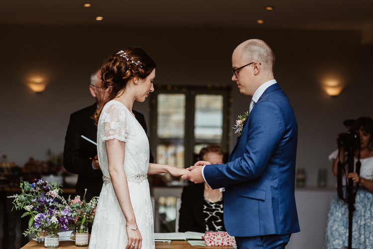 Beautifully Relaxed Outdoorsy Barn Wedding http://www.caitlinandjones.co.uk/