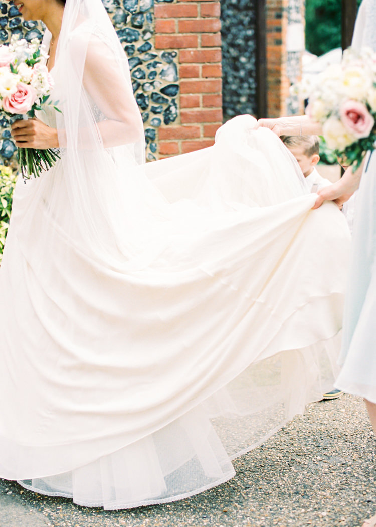 Jenny Packham Daphne Bride Bridal Dress Gown Whimsical Luxury Summer Garden Party Wedding https://www.wookiephotography.com/