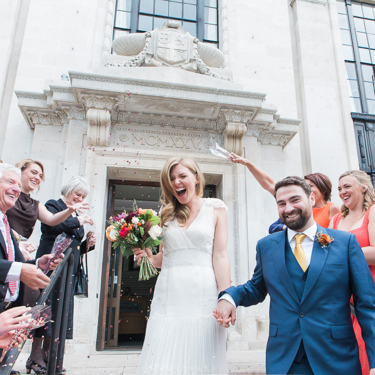 Confetti Throw Bride Groom Intimate Elegant Two Day City Wedding http://siobhanhphotography.com/