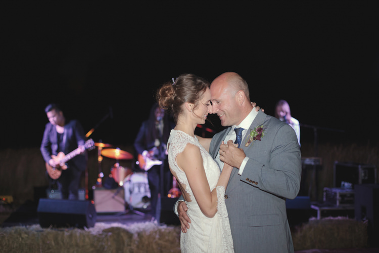 Casual Country Farm Wedding Ontario https://tiedphotography.com/