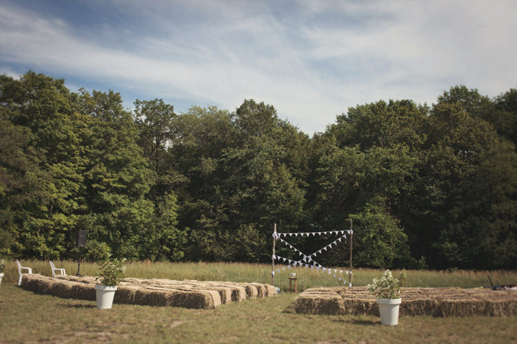 Casual Country Farm Wedding Ontario https://tiedphotography.com/