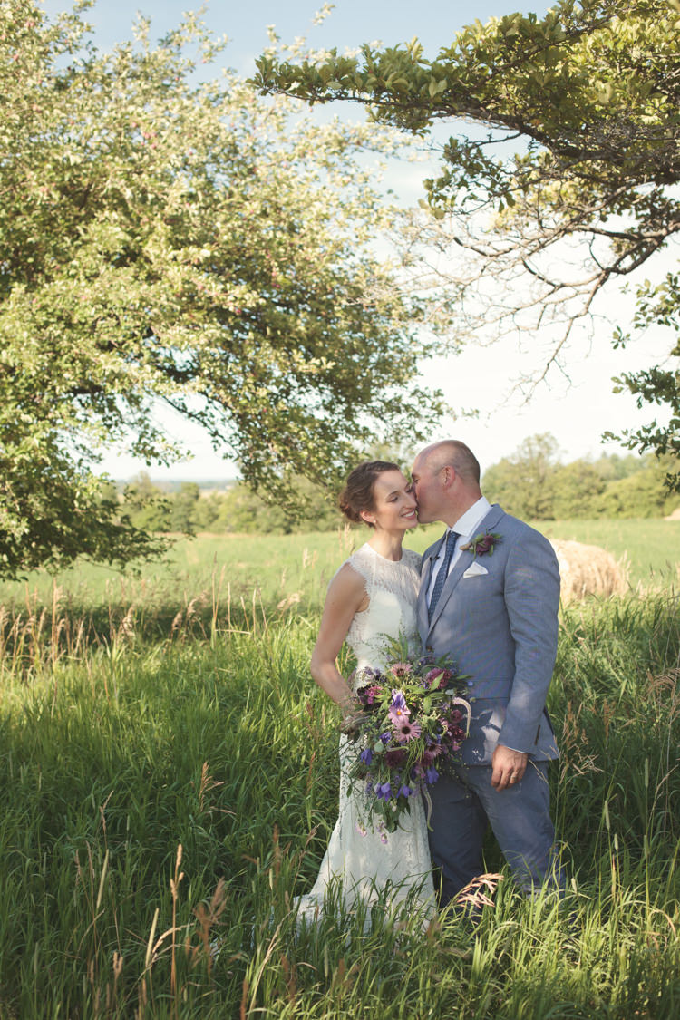 Casual Country Farm Wedding Ontario https://tiedphotography.com/