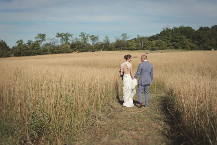 Casual Country Farm Wedding Ontario https://tiedphotography.com/