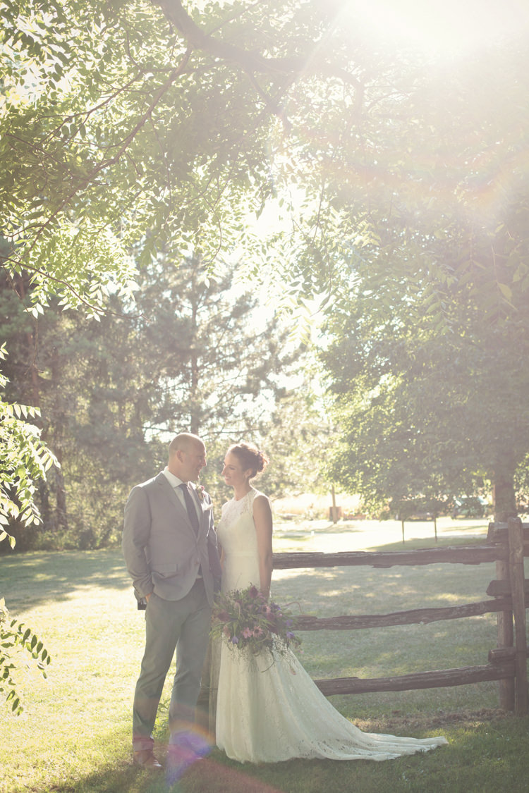 Casual Country Farm Wedding Ontario https://tiedphotography.com/