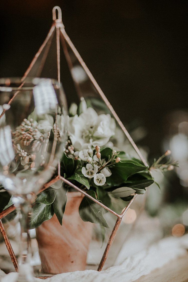 Terrariums Flowers Decor Centrepiece Modern Botanical Copper Geometric Wedding Ideas http://lolarosephotography.com/