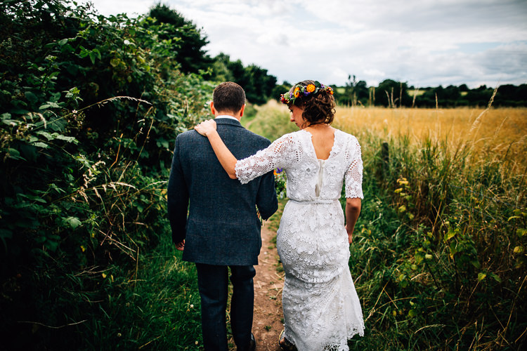 Rustic Relaxed Seasonal Floral Barn Wedding https://www.faircloughphotography.co.uk/