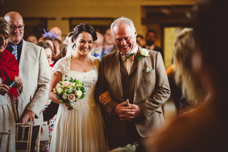Rustic Homemade Country Tipi Wedding http://www.pottersinstinctphotography.co.uk/