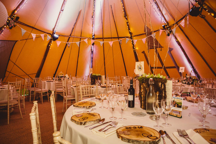 Rustic Homemade Country Tipi Wedding http://www.pottersinstinctphotography.co.uk/