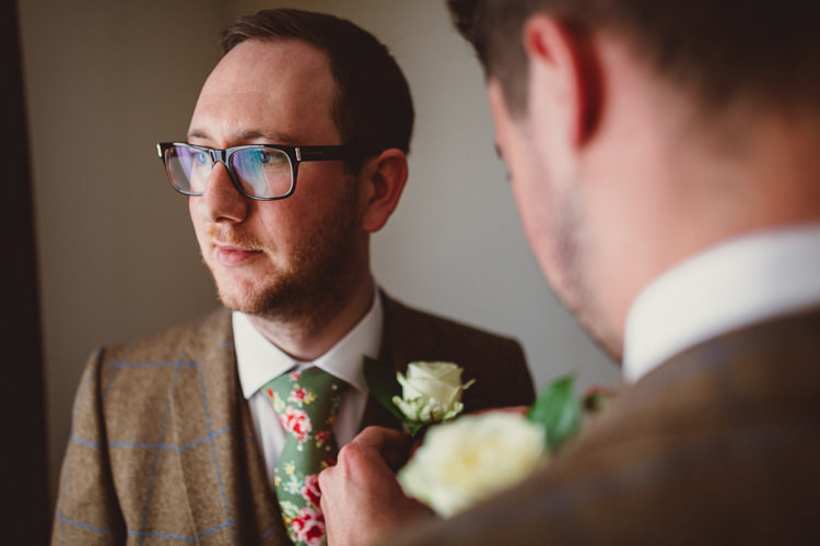 Rustic Homemade Country Tipi Wedding http://www.pottersinstinctphotography.co.uk/