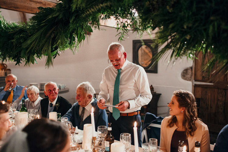 Minimal Botanical Copper Greenery Wedding http://www.frecklephotography.co.uk/