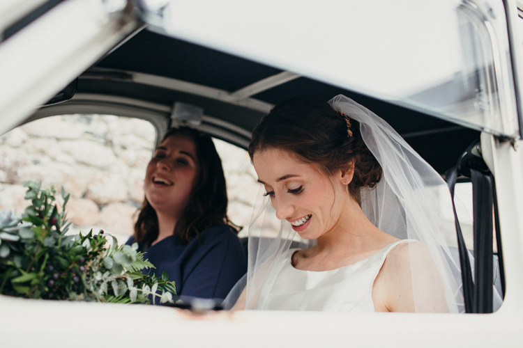 Minimal Botanical Copper Greenery Wedding http://www.frecklephotography.co.uk/