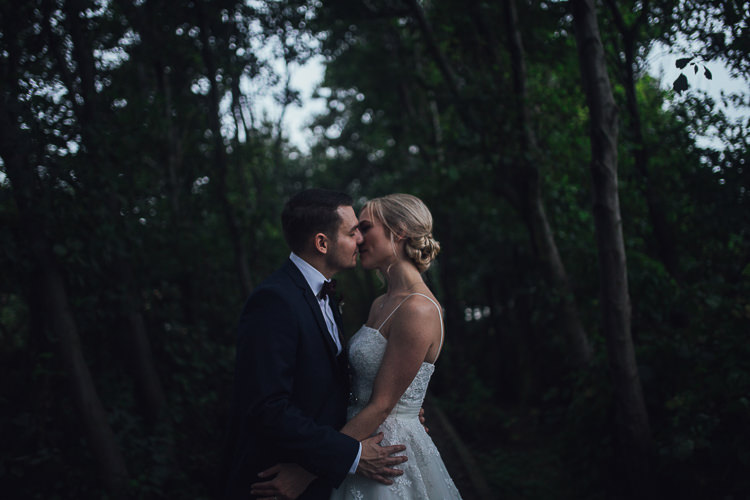 Stylish Lakeside City Wedding http://www.struthphotography.com/