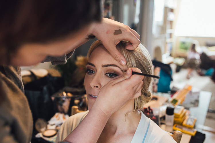 Stylish Lakeside City Wedding http://www.struthphotography.com/