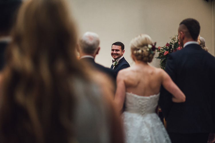 Stylish Lakeside City Wedding http://www.struthphotography.com/